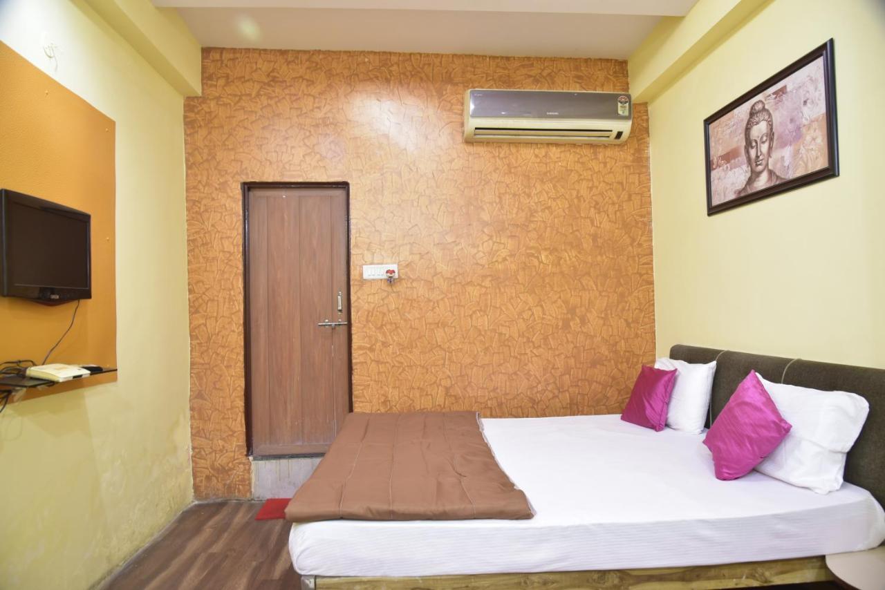 Hotel Drishti Inn Khapri Exterior photo